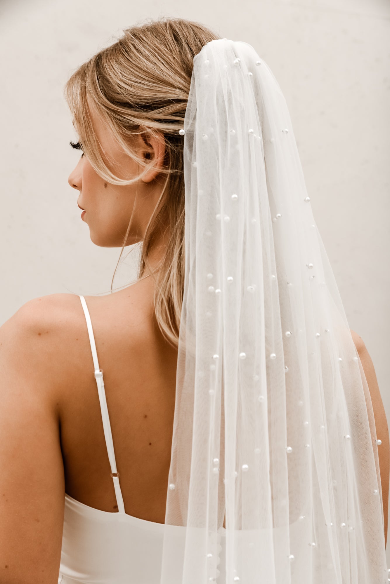 Pearl Veil Wedding AccessoryEnglish netting,ivory veil,pearl veil,scattered pearls,wedding accessories,wedding veilCBB Market