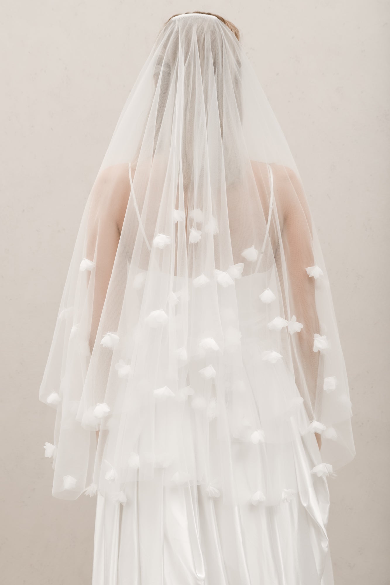 Floral Veil V007 Off Whitebridal veil,floral veil,heirloom bridal company,off white veil,wedding veilCBB Market