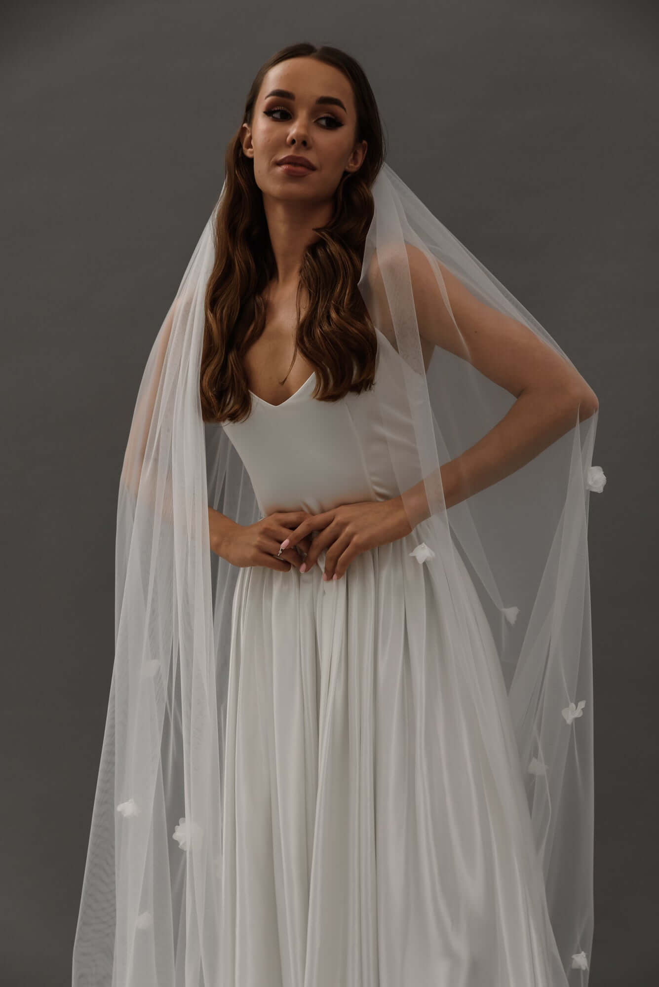 Exquisite Off-White Tulle Floral Bridal Veil3D flowers,bridal veil,off-white veil,tulle veil,wedding veilCBB Market