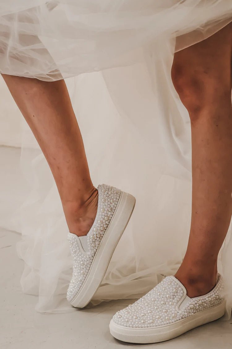 Comfortable High-Quality Bridal Pearl Sneakers | Light, Flat DesignCBB Market