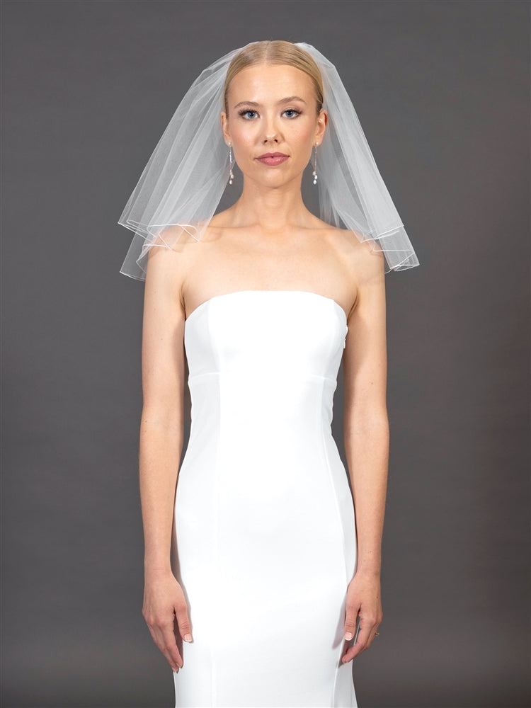 Short Two Tier Pencil Edge Shoulder Length Bridal Veil - Wholesale Flyaway Veil 15.5"/18"