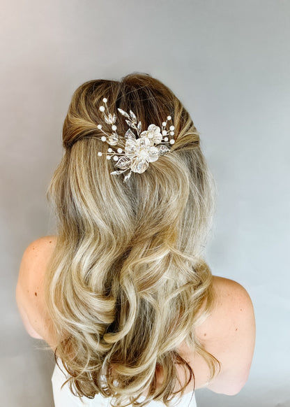Desire Gold Floral Bridal Hair Comb - CBB Market 