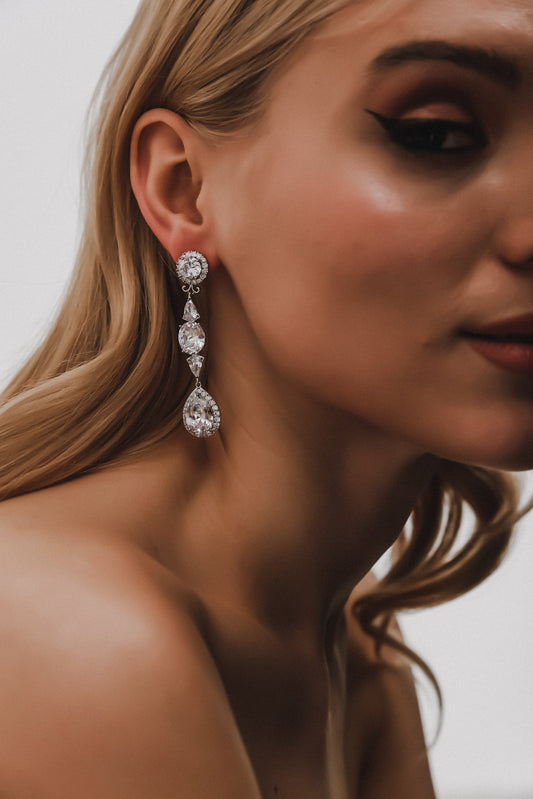 Grace Earrings E060best-selling,bloom,earring,earrings,hide priceCBB Market