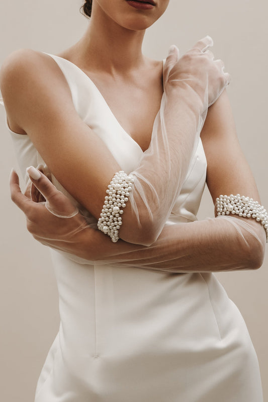 Pearl Cuff Gloves
