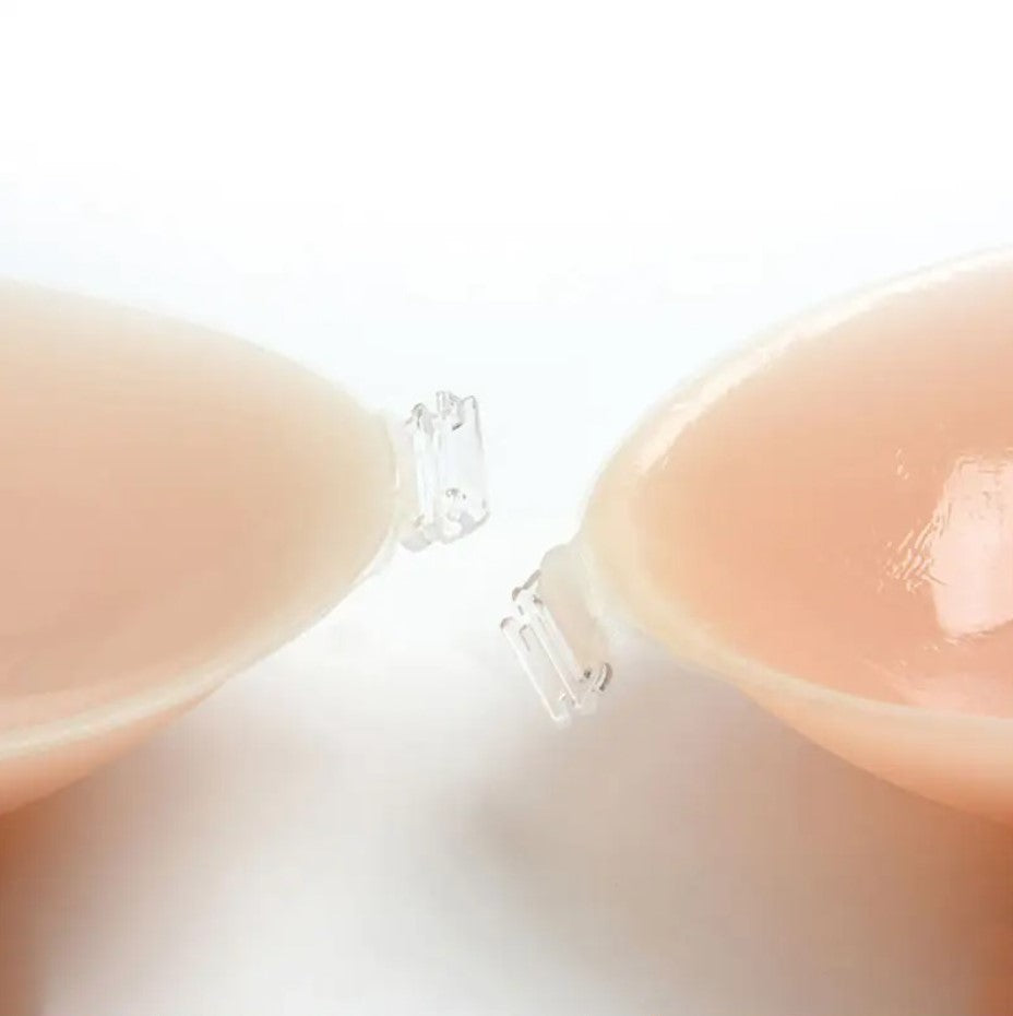 Adhesive Clasp Front Silicone Braadhesive bra,backless attire,clasp front bra,reusable bra,silicone braCBB Market