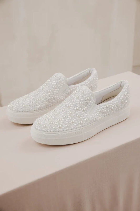Comfortable High-Quality Bridal Pearl Sneakers | Light, Flat DesignCBB Market