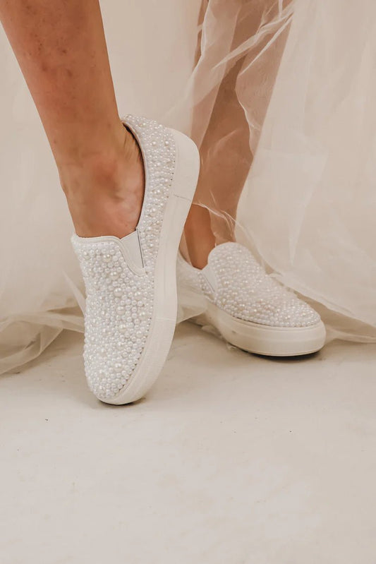 Comfortable High-Quality Bridal Pearl Sneakers | Light, Flat DesignCBB Market