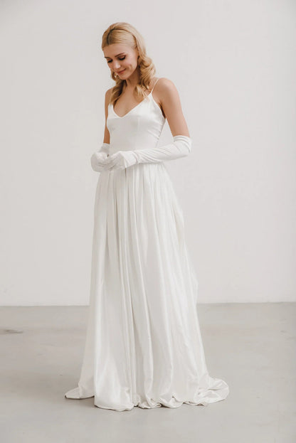 Bridal Rae Satin GlovesCBB Market