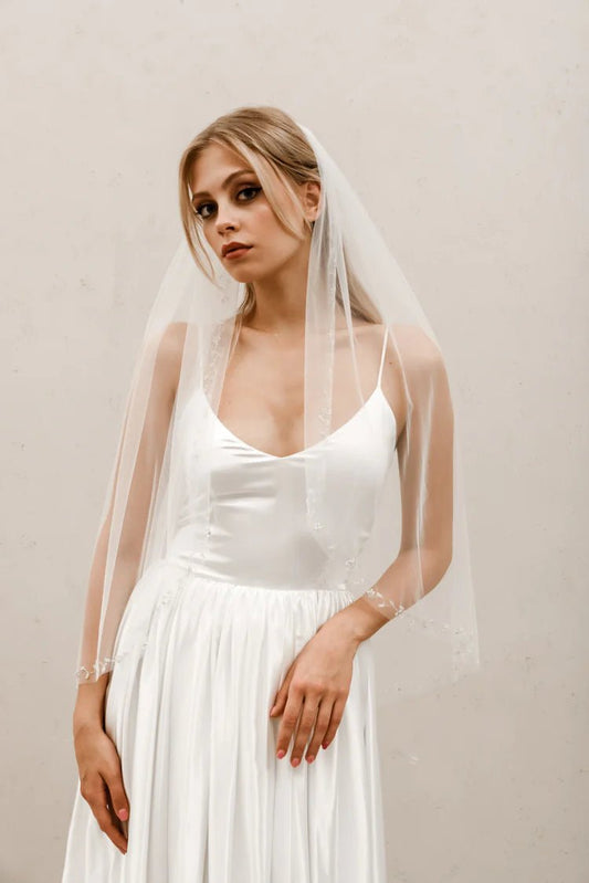 V003 Floral Beaded Edge Wedding VeilCBB Market